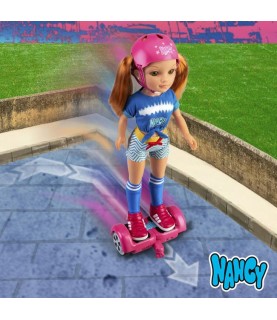 Nancy, Um Dia com o Meu Hoverboard 