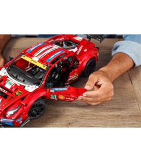 LEGO Technic - Ferrari 488 GTE AF Corse 51 - 42125